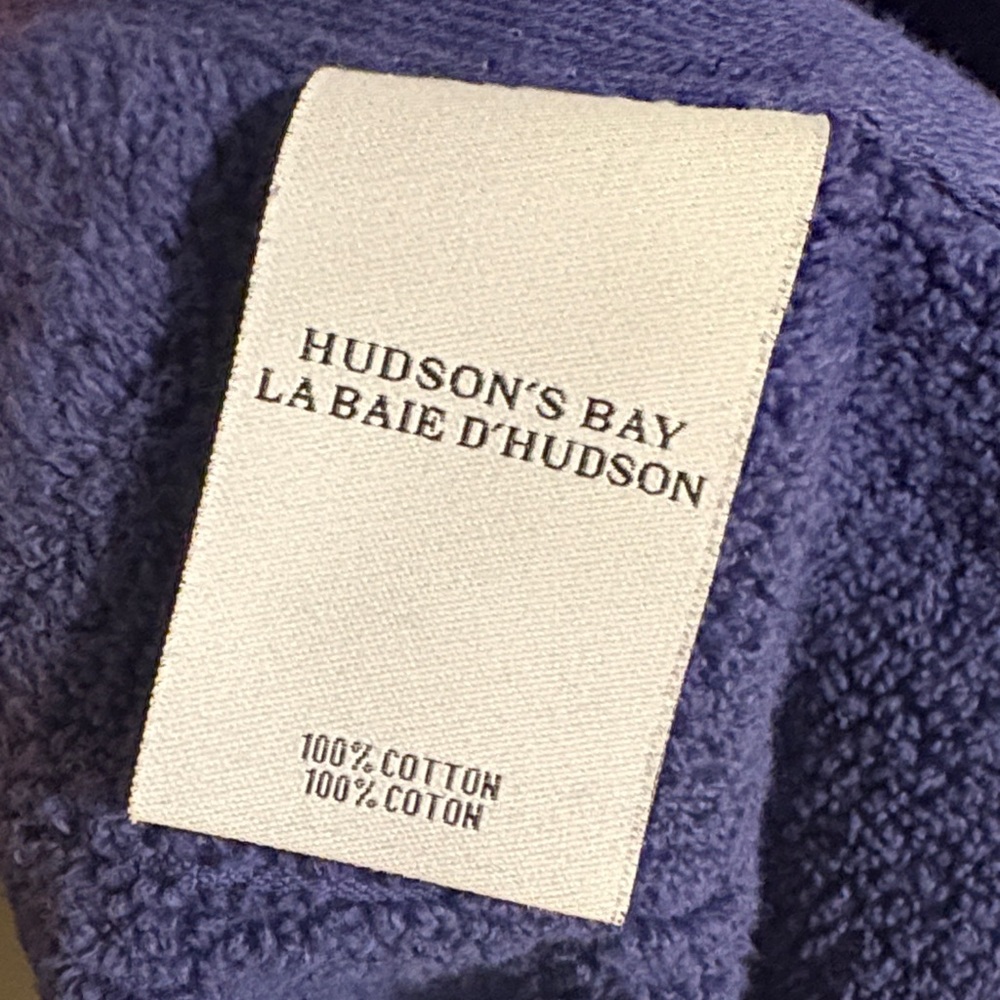 HBC Hudson’s Bay Company Navy Blue Bath 100% cotton Towel- Bath sheet